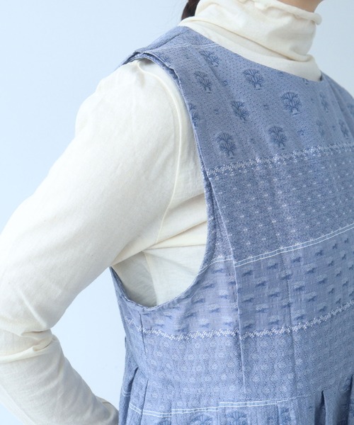 bulle de savon(ビュルデサボン)の「noble flower ジャカード ジャンパースカート(ジャンパースカート・レディース・ブルーグレー/アイボリー・FREE)」の17枚目の写真