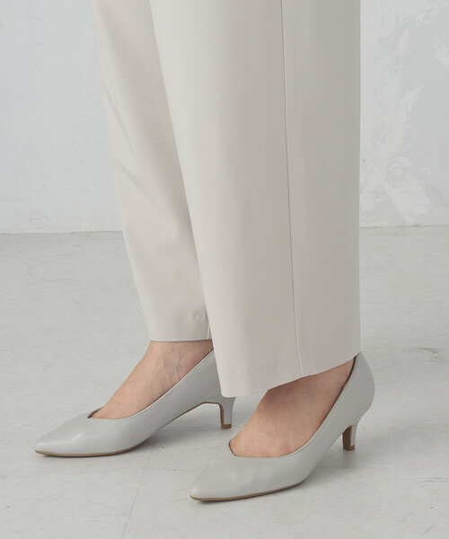 COMME CA ISM(コムサイズム)の「ワイド テーパードシルエットパンツ(その他パンツ・レディース・チャコール/グレイッシュベージュ・LARGE/MEDIUM)」の17枚目の写真