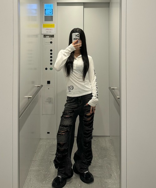 KsG（ケーエスジー）の「multi damage wide denim（デニムパンツ・レディース・ブラック・MEDIUM/LARGE/SMALL）」の9枚目の写真