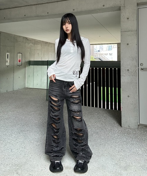 KsG（ケーエスジー）の「multi damage wide denim（デニムパンツ・レディース・ブラック・MEDIUM/LARGE/SMALL）」の7枚目の写真