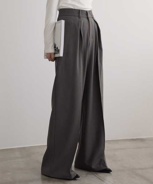 nouvellemoi(ヌーベルモイ)の「ダブルタックヘビーワイドスラックスパンツ(その他パンツ・レディース・グレー/ブラウン/ベージュ/ブラック・L/M/S)」の5枚目の写真