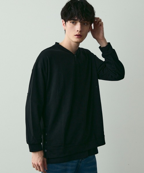 Shoowtime(ショウタイム)の「Snap Detail Pullover Long Sleeve Tee / スナップボタンデザインカットソー(Tシャツ/カットソー・メンズ・ブラック・MEDIUM/LARGE/X-LARGE)」の3枚目の写真