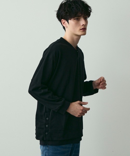Shoowtime(ショウタイム)の「Snap Detail Pullover Long Sleeve Tee / スナップボタンデザインカットソー(Tシャツ/カットソー・メンズ・ブラック・MEDIUM/LARGE/X-LARGE)」の7枚目の写真