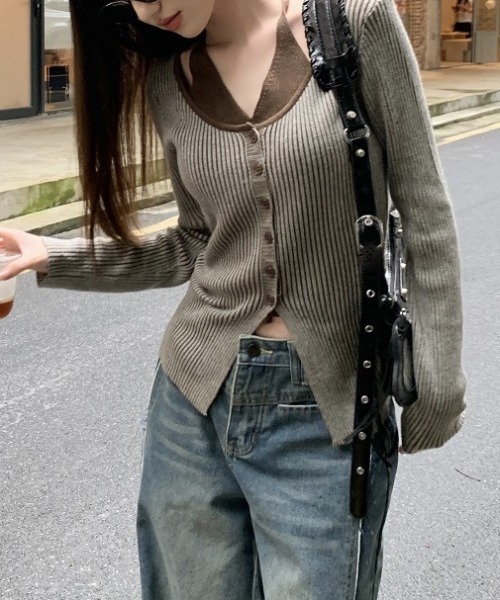 deux amour（ドゥーザムール）の「レイヤードリブ前ボタン長袖トップス（その他トップス・レディース・ベージュ・FREE）」の2枚目の写真