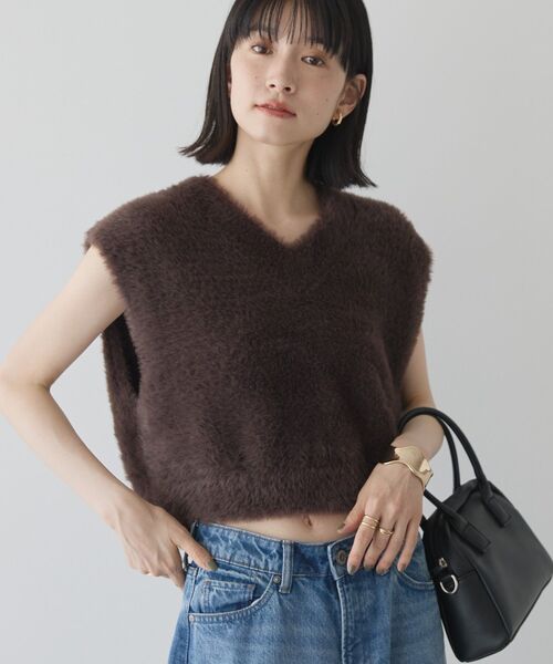 AMERICAN HOLIC(アメリカンホリック)の「【選べる丈】シャギーニットベスト(ベスト・レディース・ネイビー/ブラウン/グレイッシュベージュ・M/L)」の8枚目の写真