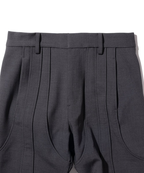 GOAT ESSENCE（ゴートエッセンス）の「4TUCK FLARE PANTS（スラックス・メンズ・ブラック/グレー・1/2/3）」の12枚目の写真