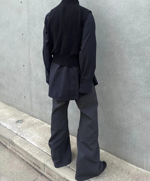GOAT ESSENCE（ゴートエッセンス）の「4TUCK FLARE PANTS（スラックス・メンズ・ブラック/グレー・1/2/3）」の17枚目の写真