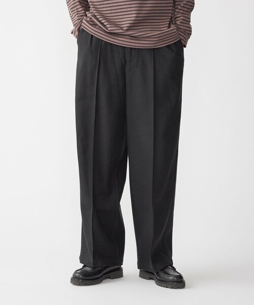 SHIPS（シップス）の「【WEB限定】SHIPS:〈手洗い可能〉ウールブレンド ワイド スラックス（スラックス・メンズ・ブラック/ダークグレー/ベージュ/ネイビー・SMALL/MEDIUM/LARGE/X-LARGE）」の2枚目の写真