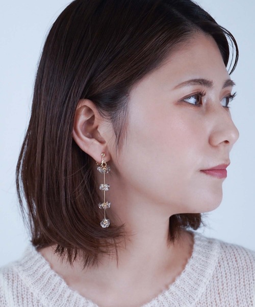 CERCA(チェルカ)の「jolie minette/ガラスビーズ カラー イヤリング /アレルギー対応(イヤリング・レディース・ローズ/クリア/ブルー・FREE)」の7枚目の写真