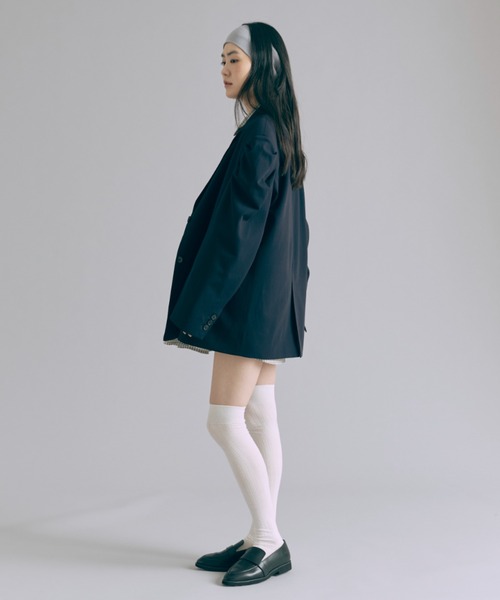 EN NEUME(エンノイム)の「Gathered Shoulder Jacket(テーラードジャケット・レディース・ネイビー/ベージュ/チャコール・1/0)」の14枚目の写真