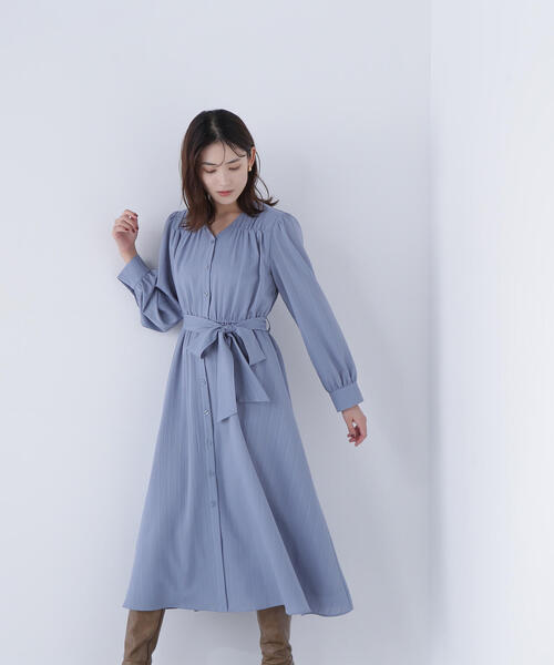 NATURAL BEAUTY BASIC(ナチュラルビューティーベーシック)の「◇ベルテッドシャドーストライプワンピース(ワンピース・レディース・ブルー/グレー/ネイビー・SMALL/MEDIUM)」の8枚目の写真