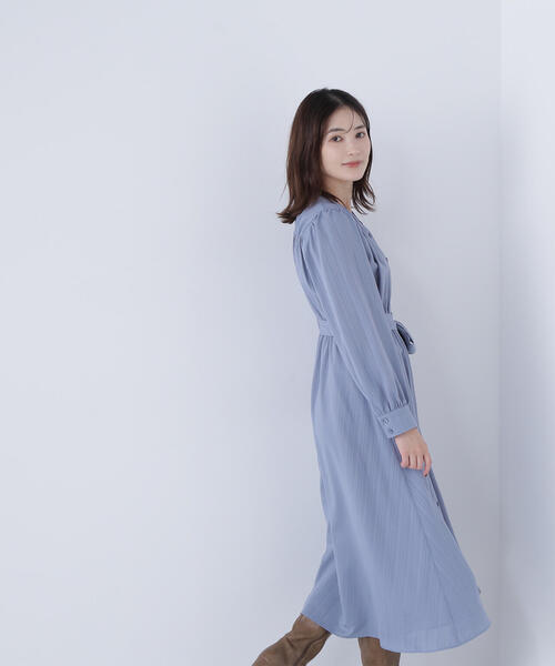 NATURAL BEAUTY BASIC(ナチュラルビューティーベーシック)の「◇ベルテッドシャドーストライプワンピース(ワンピース・レディース・ブルー/グレー/ネイビー・SMALL/MEDIUM)」の10枚目の写真