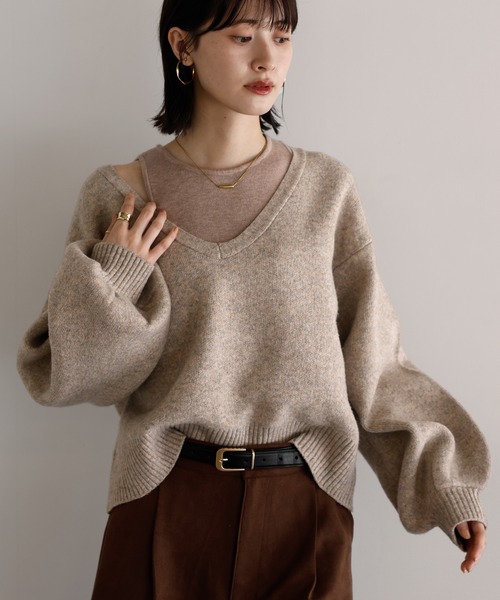 shetila(シェティラ)の「【2点セット】大人のレイヤードニット Vネックニット×タンクトップ(ニット/セーター・レディース・チャコール/ブラウン/グレイッシュベージュ/ブラック・M)」の4枚目の写真