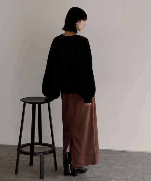 shetila(シェティラ)の「【2点セット】大人のレイヤードニット Vネックニット×タンクトップ(ニット/セーター・レディース・チャコール/ブラウン/グレイッシュベージュ/ブラック・M)」の7枚目の写真