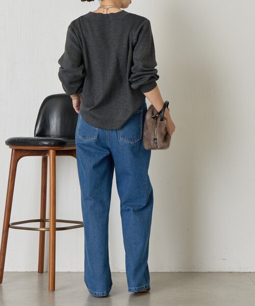 Jena espace merveilleux(ジェナ エスパスメルヴェイユ)の「【再登場!】ラメプレーティングニット(ニット/セーター・レディース・チャコールグレー/ベージュ/ネイビー・FREE)」の6枚目の写真