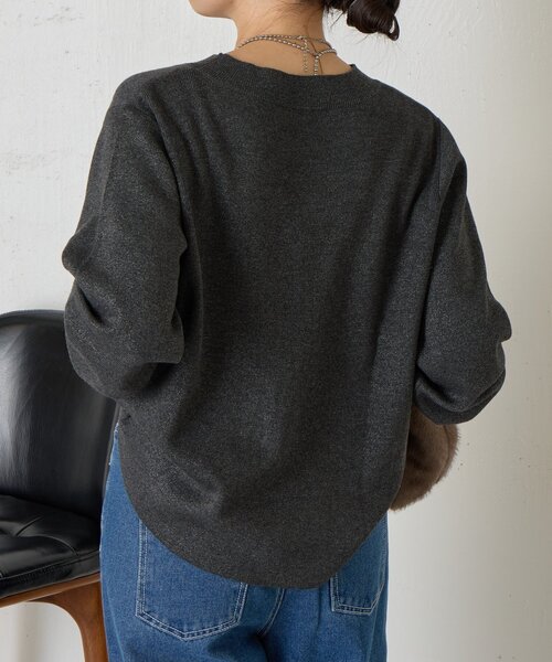 Jena espace merveilleux(ジェナ エスパスメルヴェイユ)の「【再登場!】ラメプレーティングニット(ニット/セーター・レディース・チャコールグレー/ベージュ/ネイビー・FREE)」の10枚目の写真
