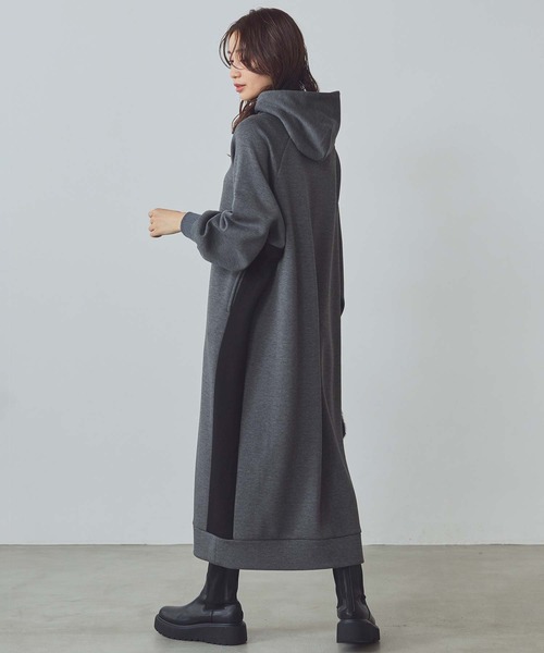 Gready Brilliant（グレディブリリアン）の「裏起毛バイカラーフーディ（ワンピース・レディース・グレー系その他/ブラック×ベージュ・FREE）」の17枚目の写真