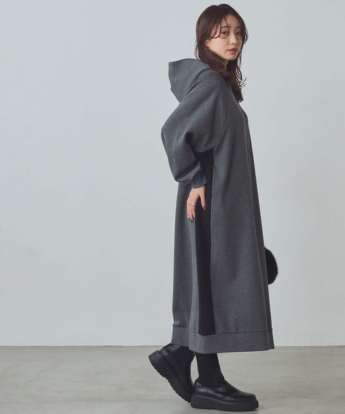 Gready Brilliant（グレディブリリアン）の「裏起毛バイカラーフーディ（ワンピース・レディース・グレー系その他/ブラック×ベージュ・FREE）」の18枚目の写真