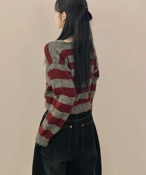 LADY LIKE（レディライク）の「レイヤード風肩見せボーダーニット（ニット/セーター・レディース・グレー/ホワイト/レッド・M）」の14枚目の写真