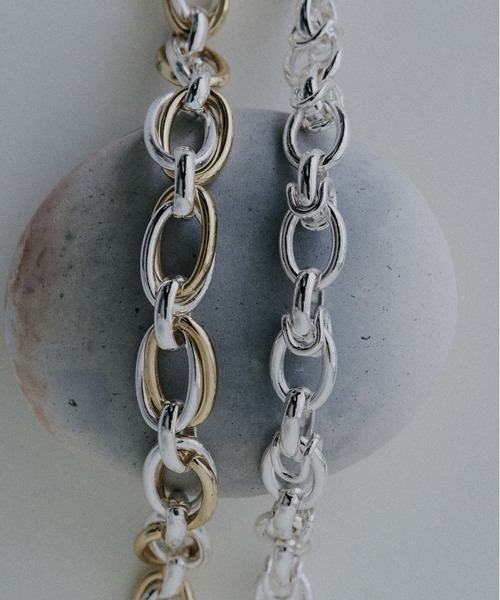 DEMIU x Nothing And Others ドロップリングチェーン Nothing And Others × DEMIU」Double Ring Chain Mobile Charm