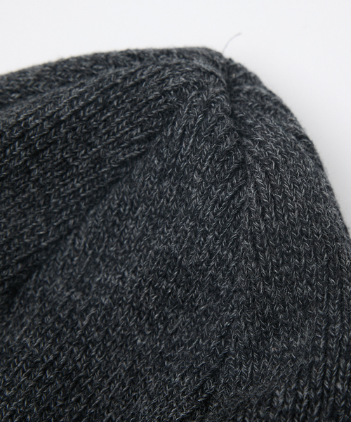 POLeR（ポーラー）の「【POLER / ポーラー】SHALLOW BEANIE / シャロー ビーニー/ユニセックス（ニットキャップ/ビーニー・メンズ・ブラック/ベージュ/オレンジ・フリー）」の10枚目の写真
