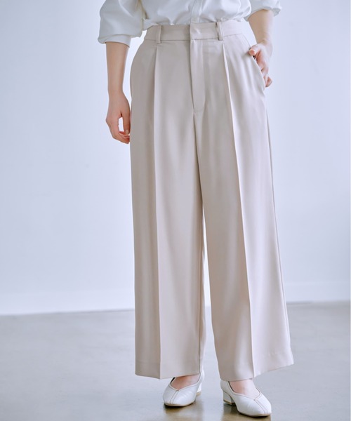 COHINA(コヒナ)の「ソフトドビーストレートパンツ 【低身長・小柄女性】(その他パンツ・レディース・ベージュ/ブラック・S-Regular/XS-Regular/S-Short/XS-Short)」の12枚目の写真