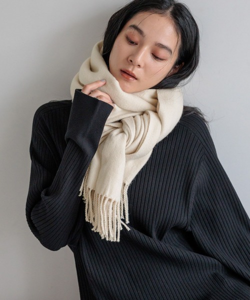 LOWRYS FARM（ローリーズファーム）の「チェックムジストール 580202（ストール/ショール・レディース・ホワイト/レッド/グリーン/アイボリー・FREE）」の2枚目の写真