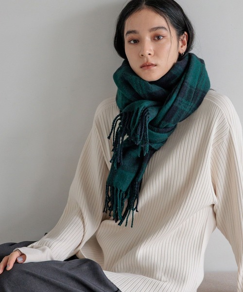 LOWRYS FARM（ローリーズファーム）の「チェックムジストール 580202（ストール/ショール・レディース・ホワイト/レッド/グリーン/アイボリー・FREE）」の6枚目の写真