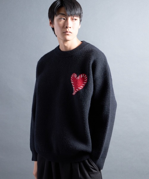 COMMON WARE（コモンウェアー）の「PF:HEART ONE POINT LOOSE FIT KNIT/ハート刺繍ワンポイント ルーズニット（ニット/セーター・メンズ・レッド/ブラック/グレー/ブルー・FREE）」の5枚目の写真