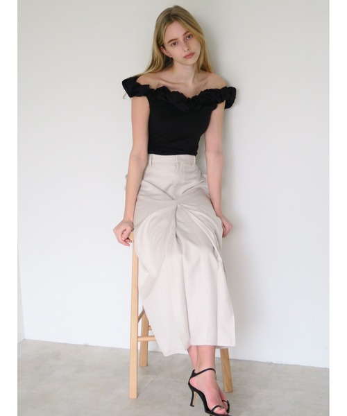 swane(スワネ)の「front tuck wide skirt(スカート・レディース・アイボリー/ブラック・FREE)」の7枚目の写真