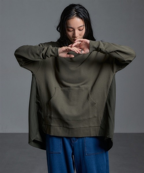 Soiunique（スワユニーク）の「異素材切替バックタックデザインパーカー ［Soiunique］（パーカー・レディース・ネイビー系/ブラック系/カーキ系・M/L/LL）」の13枚目の写真