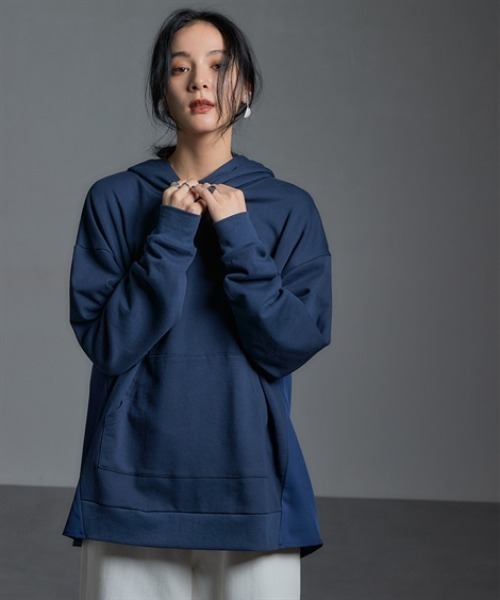 Soiunique（スワユニーク）の「異素材切替バックタックデザインパーカー ［Soiunique］（パーカー・レディース・ネイビー系/ブラック系/カーキ系・M/L/LL）」の16枚目の写真