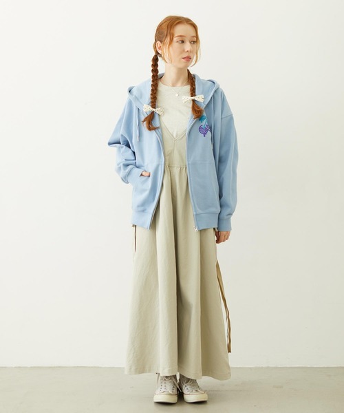 MILKFED.(ミルクフェド)の「MELTY CHERRY WIDE ZIP UP HOODIE(パーカー・レディース・オフホワイト/ライトブルー/ブラック・L/M)」の21枚目の写真