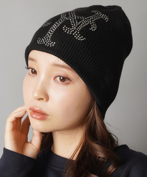 NEW ERA(ニューエラ)の「【NEW ERA/ニューエラ】シングルビーニー/ニット帽/ラインストーン/ビッグロゴ(ニットキャップ/ビーニー・レディース・ブルー/ブラック/ネイビー・ONESIZE)」の4枚目の写真