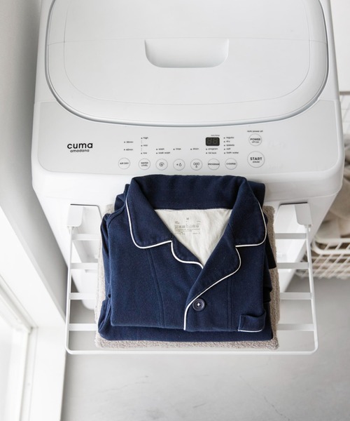 tower（タワー）の「tower（タワー）使いやすい高さに開くマグネット洗濯機横折り畳み棚（ランドリーグッズ・レディース・ホワイト/ブラック・ONE SIZE）」の13枚目の写真