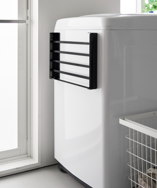 tower（タワー）の「tower（タワー）使いやすい高さに開くマグネット洗濯機横折り畳み棚（ランドリーグッズ・レディース・ホワイト/ブラック・ONE SIZE）」の17枚目の写真