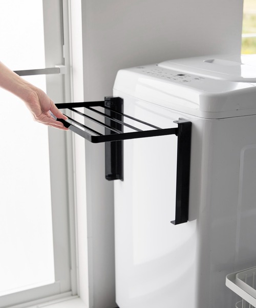 tower（タワー）の「tower（タワー）使いやすい高さに開くマグネット洗濯機横折り畳み棚（ランドリーグッズ・レディース・ホワイト/ブラック・ONE SIZE）」の20枚目の写真
