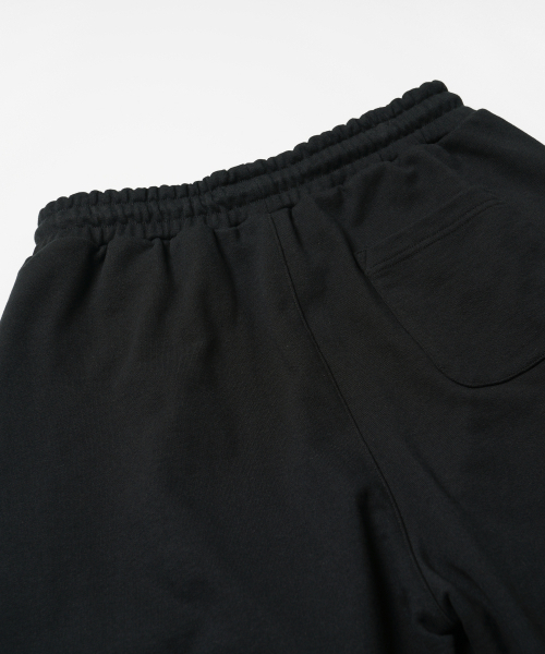 FRIZMWORKS(フリズムワークス)の「POUCH POCKET SWEAT SHORTS _ BLACK(その他パンツ・メンズ・その他・MEDIUM/LARGE/X-LARGE)」の7枚目の写真