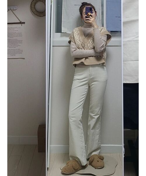 MUSINSA STANDARD WOMAN（ムシンサスタンダードウーマン）の「レディースリブ編みスリムタートルネックニット【ライトベージュ】（ニット/セーター・レディース・その他・SMALL/MEDIUM/LARGE/X-SMALL）」の7枚目の写真