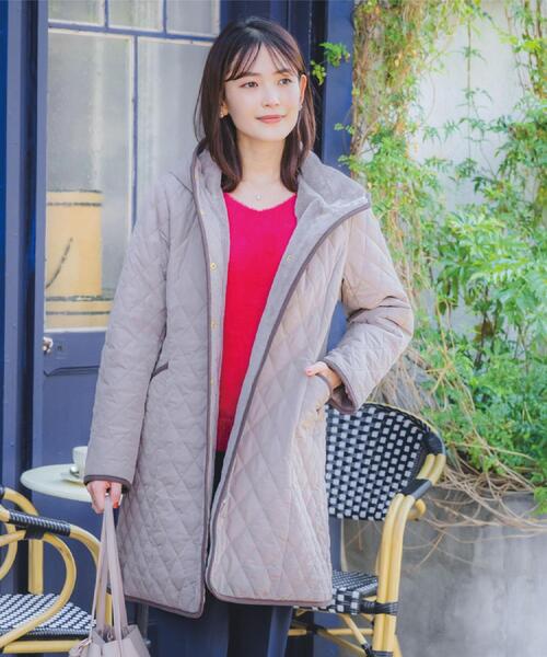 ITS'DEMO（イッツデモ）の「【撥水加工】キルトフードコート（その他アウター・レディース・ブラウン系/ブラック/アイボリー・40/38）」の4枚目の写真