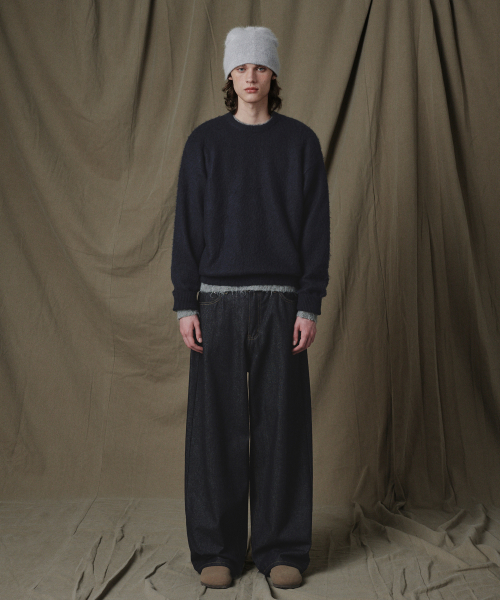 GLW(ジーエルダブリュ)の「オーバーサイズブラシニットネイビー(ニット/セーター・レディース・その他・MEDIUM/LARGE/SMALL)」の4枚目の写真