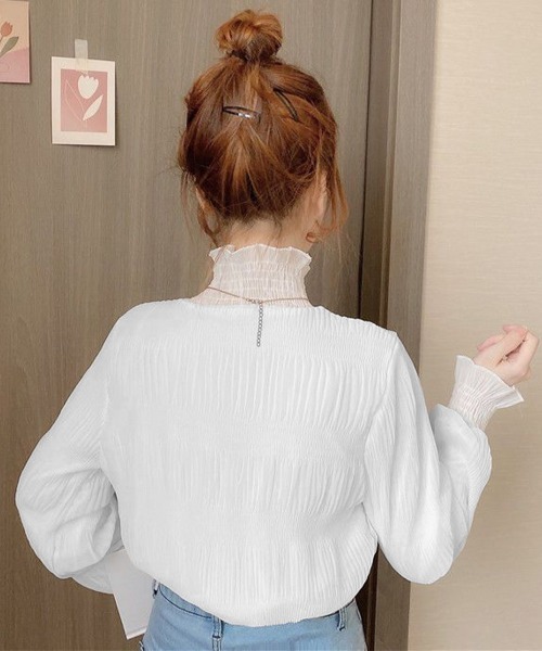 Miniministore(ミニミニストア)の「裏起毛シャーリングブラウス韓国風トップス(シャツ/ブラウス・レディース・ブラック/ベージュ/ホワイト・FREE)」の8枚目の写真