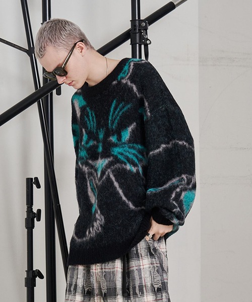SeeSew(シーソー)の「【UNISEX】NEKOMATA SHAGGY KNIT/ネコマタシャギーニット(ニット/セーター・メンズ・ブラック/グレー・M/L)」の13枚目の写真