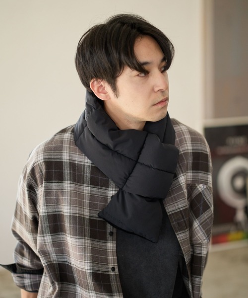 BAYFLOW(ベイフロー)の「リップナイロン差し込みマフラー(ストール/ショール・メンズ・グレー/ブラウン/ブラック・FREE)」の10枚目の写真