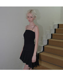 CURETTY（キュリティ）の「C RUFFLE SLEEVELESS DRESS_BLACK（ワンピース）」