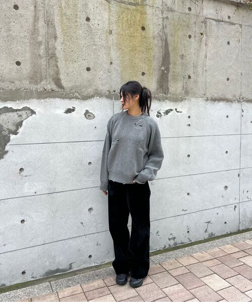 DUSTYWHITE(ダスティーホワイト)の「GREY LOOSE FIT DESTROYED WOOL KNIT SWEATER(ニット/セーター・メンズ・その他・MEDIUM/LARGE)」の10枚目の写真