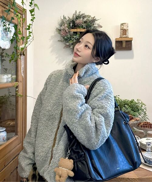 MICANE(ミケーネ)の「カルシーシアリングジップアップジャンパー(その他アウター・レディース・スカイブルー/ブラック・X-LARGE/LARGE/MEDIUM/SMALL)」の17枚目の写真