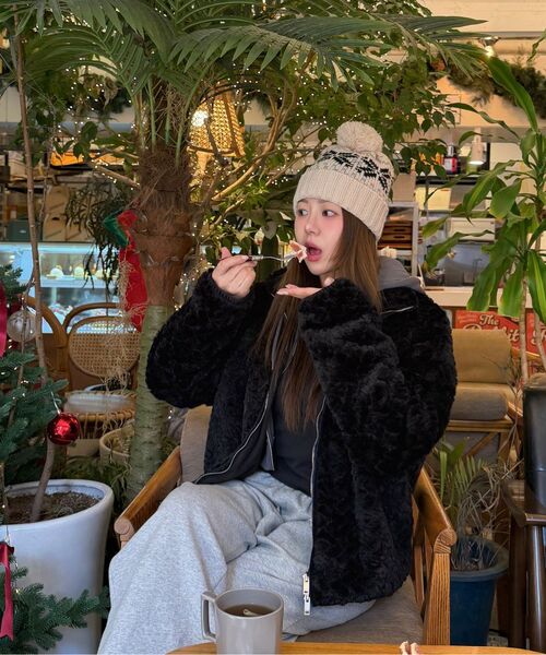 MICANE(ミケーネ)の「カルシーシアリングジップアップジャンパー(その他アウター・レディース・スカイブルー/ブラック・X-LARGE/LARGE/MEDIUM/SMALL)」の20枚目の写真