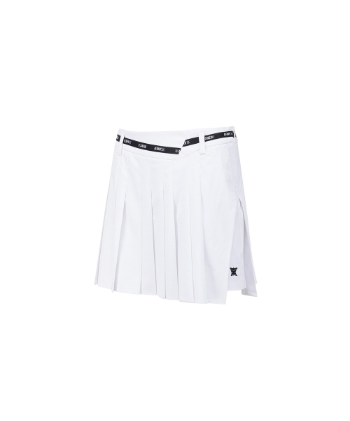 ANEW GOLF(アニューゴルフ)の「WOMEN SM INCISION PLEATED HALF PANTS_WH(その他パンツ・レディース・その他・XX-SMALL/X-SMALL/MEDIUM)」の3枚目の写真