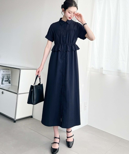 moment+（モーメントプラス）の「ビスチェデザインシャツワンピース（シャツワンピース・レディース・ネイビー/オフホワイト/ブラック・M）」の3枚目の写真